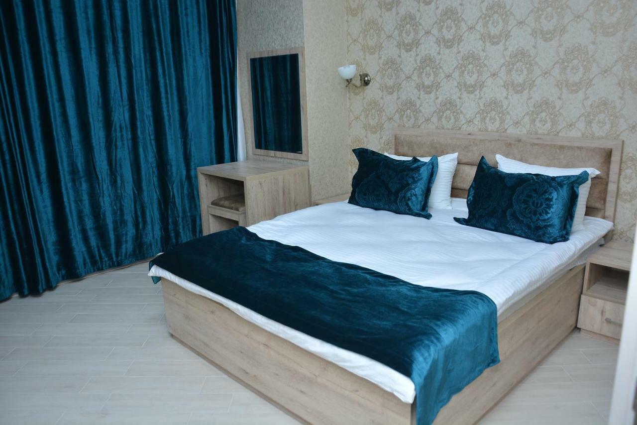 Global Hotel Baku Kültér fotó