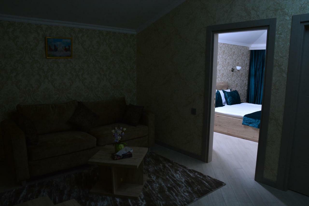 Global Hotel Baku Kültér fotó