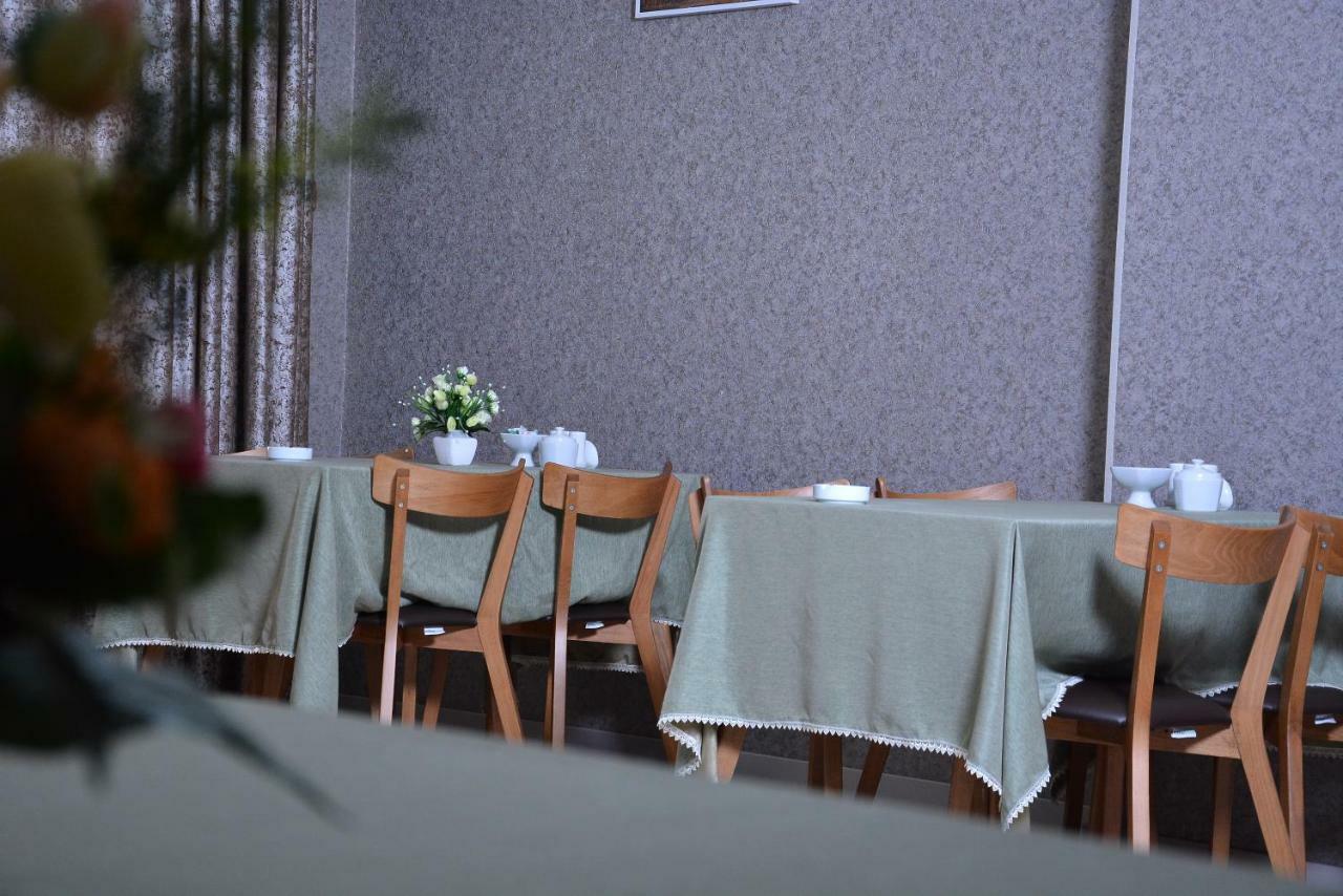 Global Hotel Baku Kültér fotó